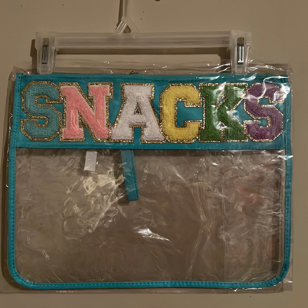 Large clear SNACK pouch